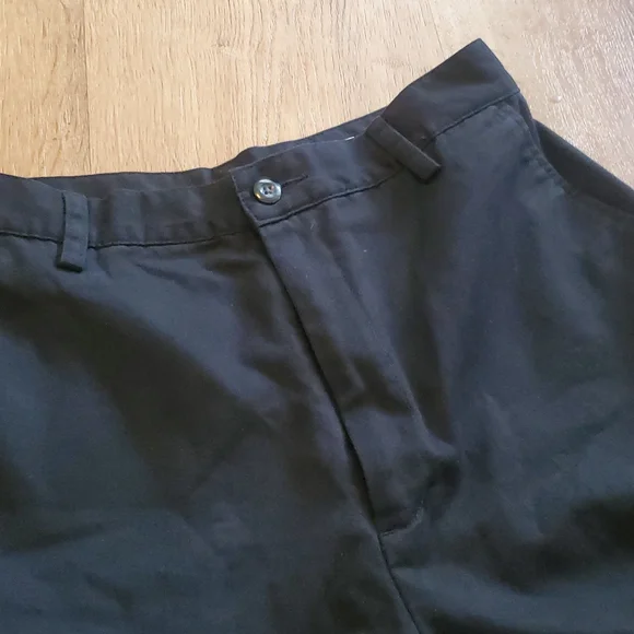 Eddie Bauer women's black shorts size 10 - Picture 2 of 13
